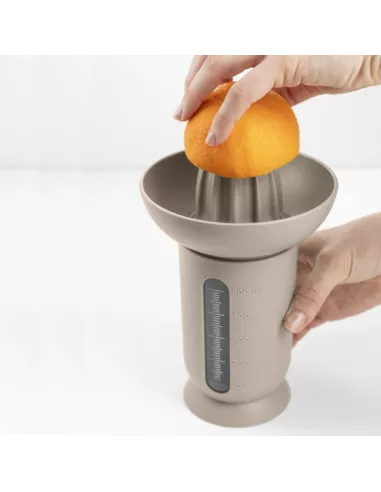 Spremiagrumi Ufo Con Caraffa QB Colore Moka Grey