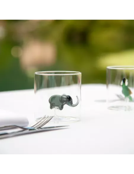 Bicchiere In Vetro Borosilicato Con Soggetto Elefante In Vetro Colorato All'interno
