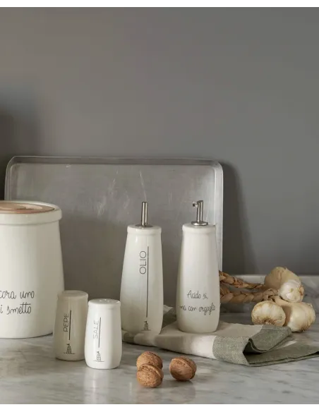 Set Sale e Pepe In Porcellana Gli Onesti