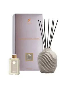 Diffusore Vaso Grigio Chiaro con Bastoncino e Ricarica 100ml Latte e Ambra