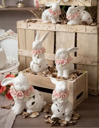 Coniglietto Bianco Traforato con Fiori Rosa in Ceramica L' Arte di Nacchi